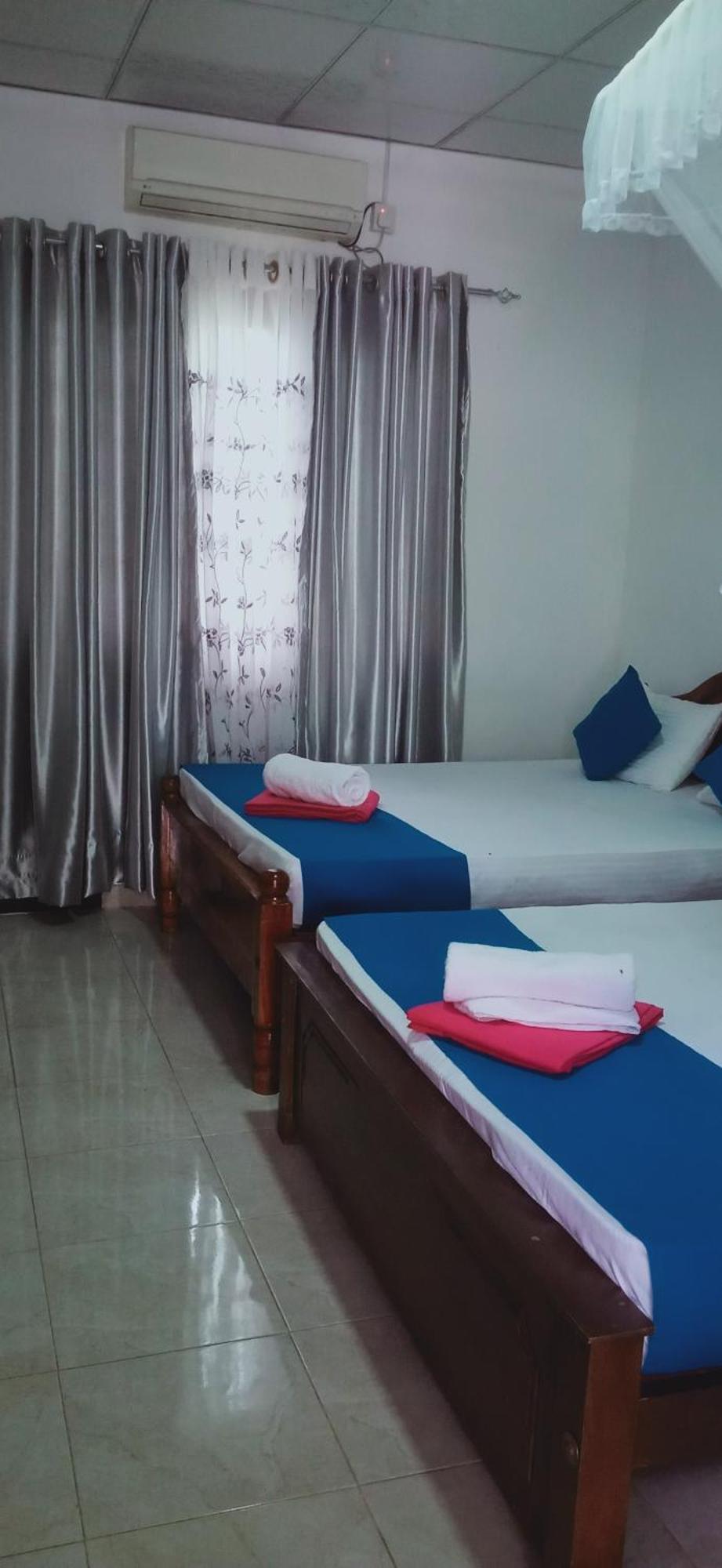 Sidhangana Home Stay Anuradhapura Phòng bức ảnh